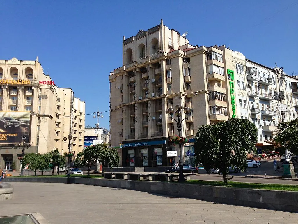 Apartment Mihailovskaya Kiev Ukrayna