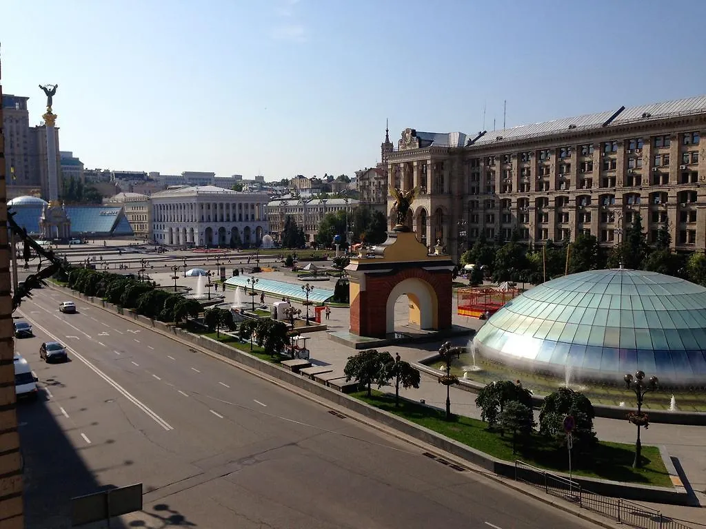 Apartment Mihailovskaya Kiev
