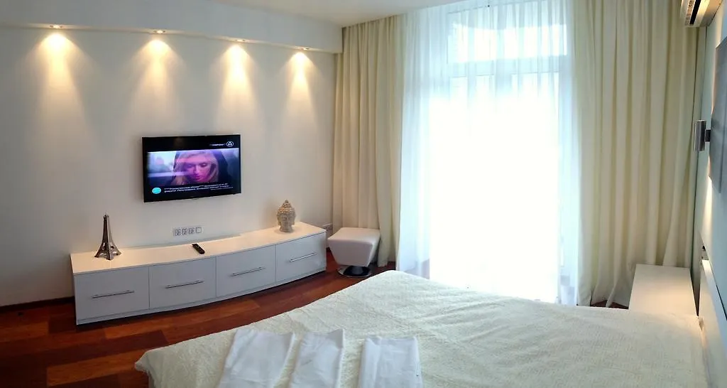Apartment Mihailovskaya Kiev Ukrayna